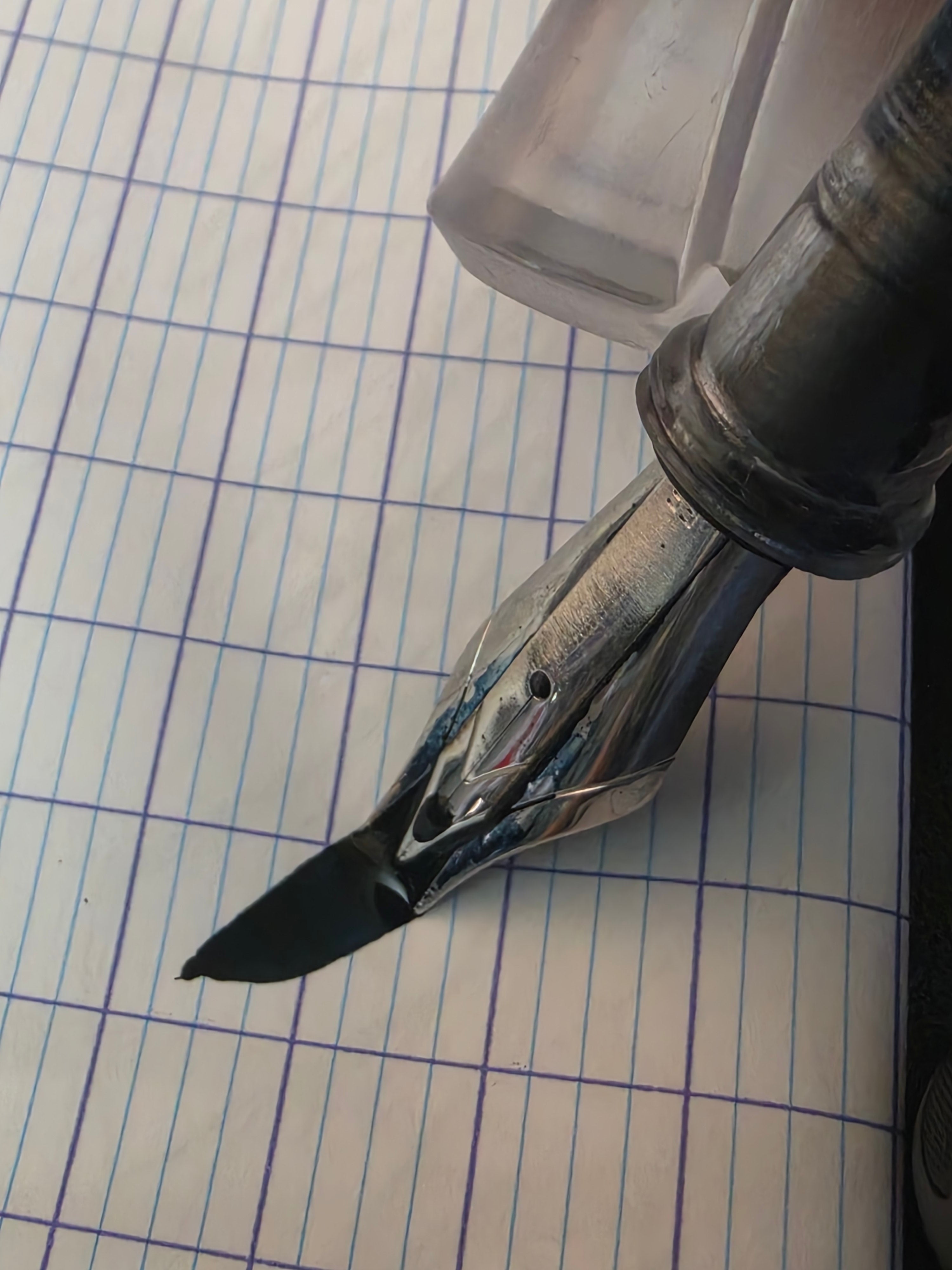 Oblique Fountain Pen
